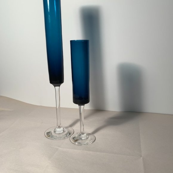 Two Gorgeous long-stemmed glass Vases, sizes 8" and 12", Marine Blue - Picture 9 of 10